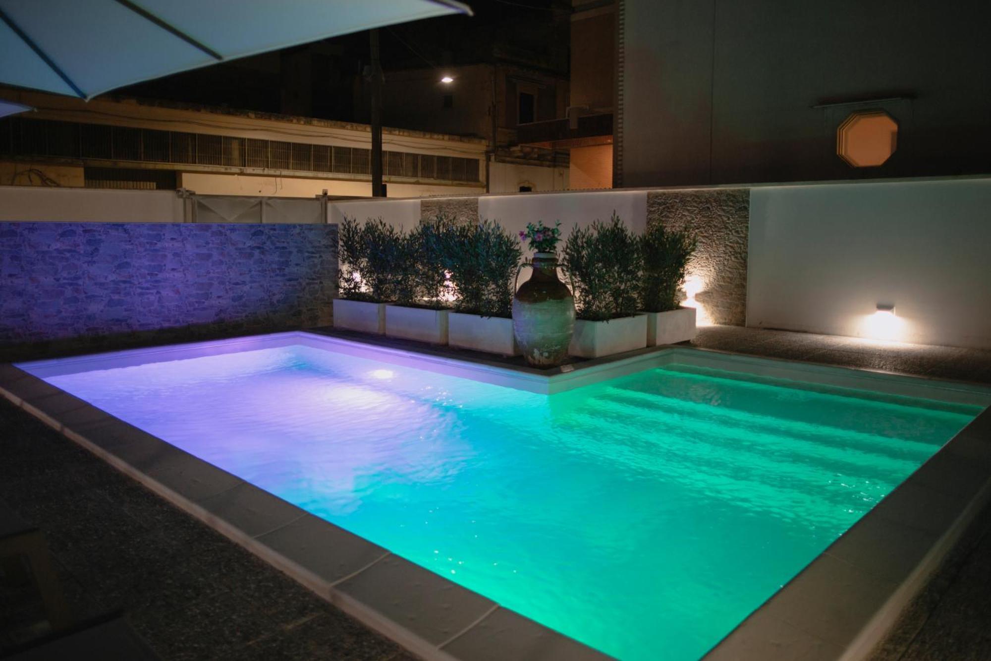 Antica Villa La Viola, Suite With Private Pool Lecce Værelse billede